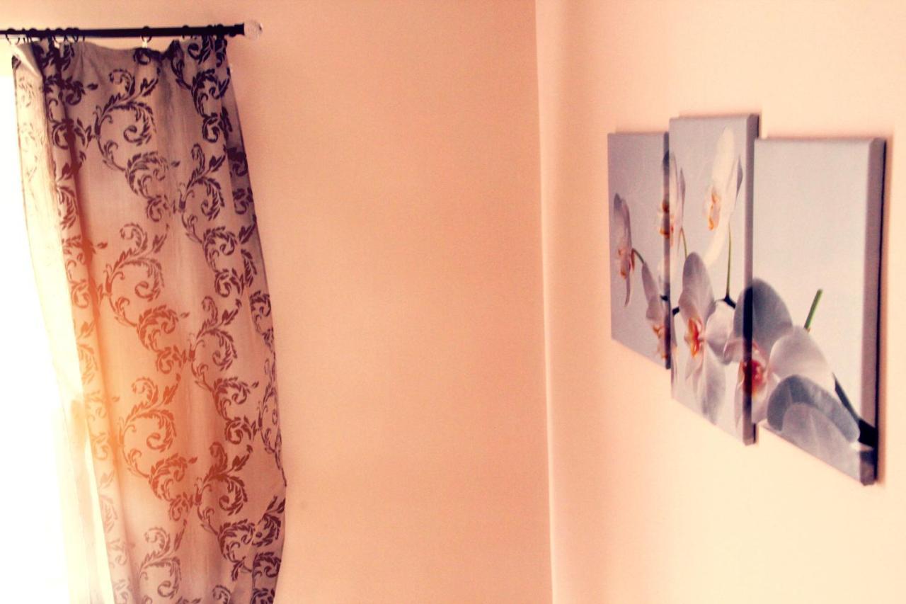 Apartment In The City Center Mini Iwano-Frankiwsk Zewnętrze zdjęcie